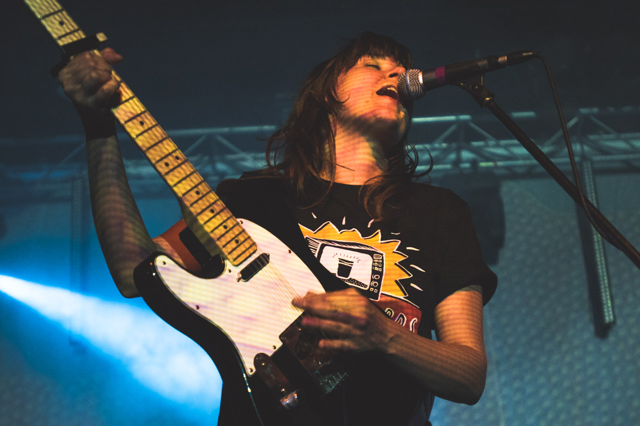 02CourtneyBarnettatTheMetroTheatre 4