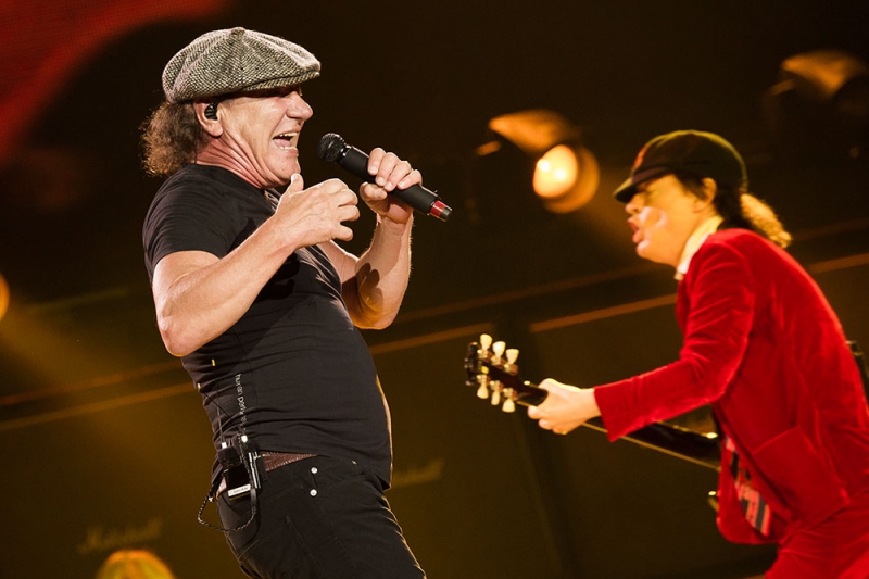 AC/DC